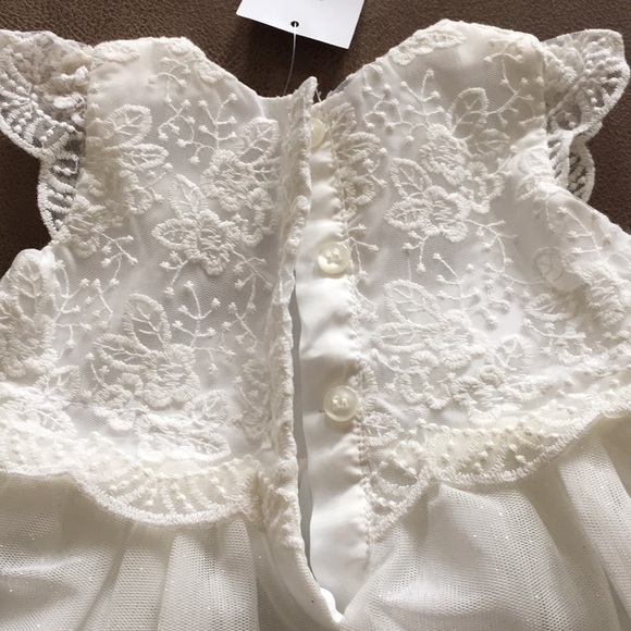 ๐ 4/$30 NWT Girls Dress - Picture 4 of 6